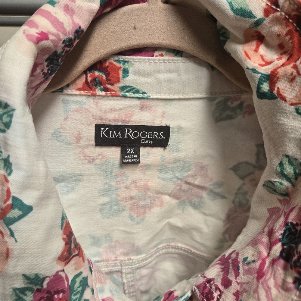 EUC Floral Denim Jacket - 2X - Picture 4 of 13